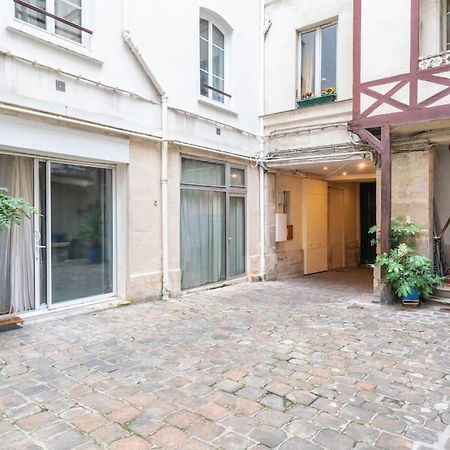 Grand Duplex Montmartre Apartment Paris Exterior foto