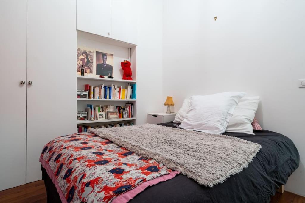 Grand Duplex Montmartre Apartment Paris Exterior foto